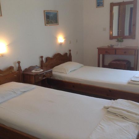 Rania Apartments Antiparos Town Екстериор снимка